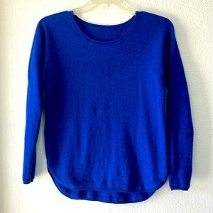 Calvin Klein Woman’s, 100% Cashmere Sweater, Very Warm, Cobalt Color, Size Large